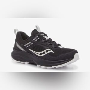 Saucony Black and White Trail Sneakers women’s size 7